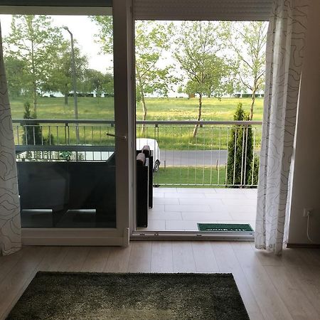 Relax Apartman Apartment Zamardi Exterior photo